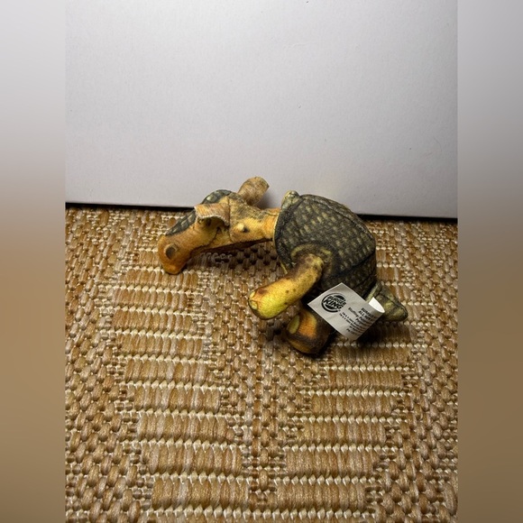 Burger King Vintage 2005 Ice Age 2 The Meltdown 4" ARMADILLO Kid's Toy,Plush - Picture 2 of 6